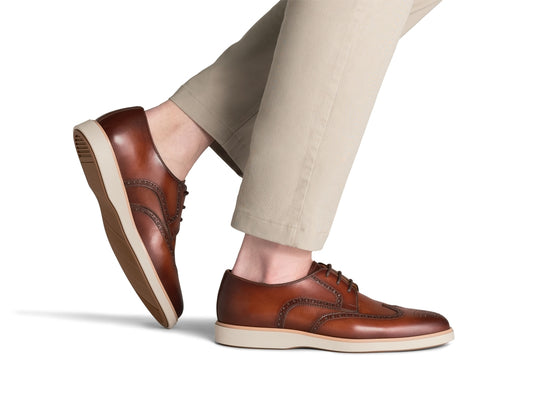 LEONEL derbies à bout golf en cuir congac